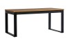 Frontansicht des Esstisches Lami in Holzoptik mit robustem Metallgestell.
