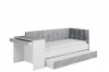 Weißes Jugendbett mit integriertem Schreibtisch links, Beton-Dekor und ausziehbarem Bettkasten.