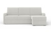 Modernes Sofa mit Ottomane rechts in hellem Grau auf weißem Hintergrund.