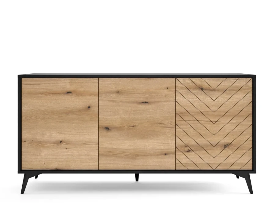 Breites Sideboard in Eiche mit drei Türen und modernem Fischgrätenmuster auf schwarzem Gestell.