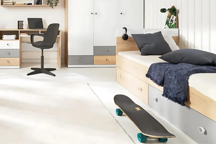 Modernes Jugendzimmer mit funktionalem Stauraumbett, Schreibtisch und Kleiderschrank in Eiche-Optik.