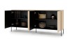 Eingeräumtes Sideboard der Favos Kollektion mit viel Stauraum für Geschirr und Dekoration in Schwarz und Holz.