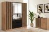 Eiche Kleiderschrank mit schwarzen Lamellen und Spiegeln inklusive passender Kommode für das Schlafzimmer.