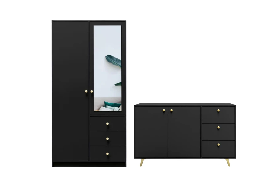 Schwarzer Kleiderschrank mit Spiegel und passende Kommode, moderne goldene Griffe.