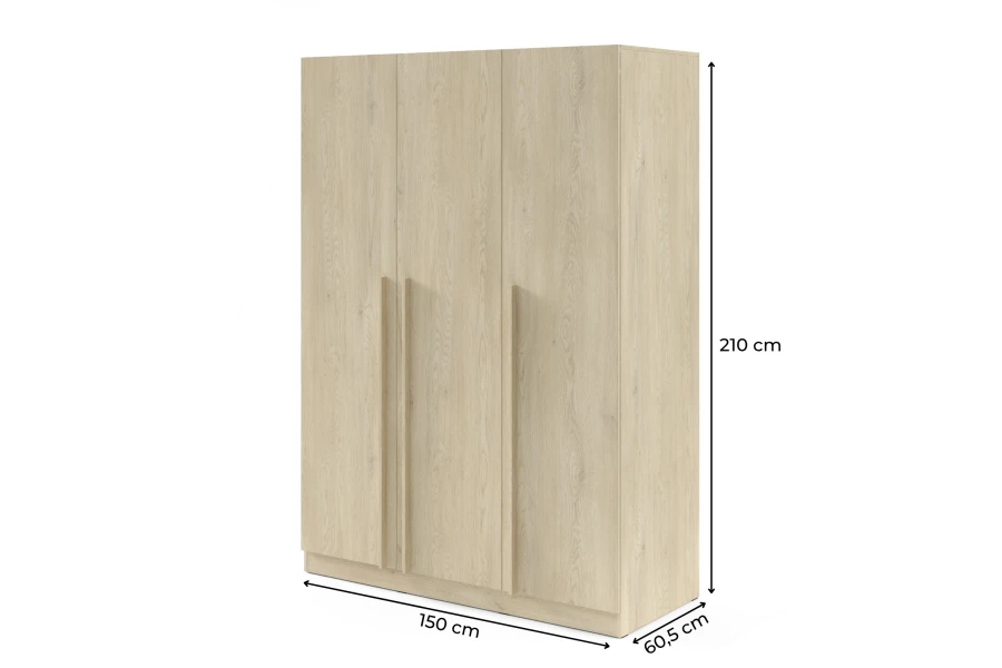 Driedeurs kledingkast licht eiken met houten handgrepen en afmetingen 150x210x60,5 cm.