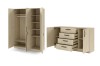 Eiche-Kleiderschrank und Sideboard Set, offene Ansicht mit Stauraum und schwarzen Griffen.