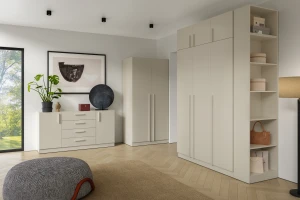 BRISSO B Schlafzimmer-Set mit 3-türigem Kleiderschrank BR2 und Kommode BRK1 Deine Möbel