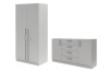 Set aus grauem Kleiderschrank und Sideboard im modernen, schlichten Design.