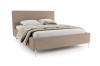 Elegantes Polsterbett in Beige mit Rautensteppung am Kopfteil auf weißem Grund.