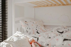 MIA 90x200 Weiß Etagenbett Ausziehbett für 3 Kinder mit Schubladen Deine Möbel