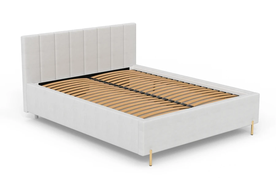Weißes Polsterbett-Gestell mit Lattenrost und eleganten Goldfüßen vor weißem Hintergrund.