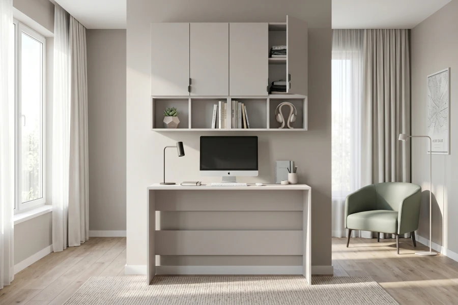 Moderner Schreibtisch mit passendem Hängeschrank in Beige für ein minimalistisches Büro.