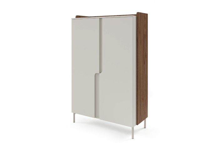 Eleganter zweitüriger Schrank Pauro in Alba Nussbaum und Kaschmir mit stilvollen Griffmulden.