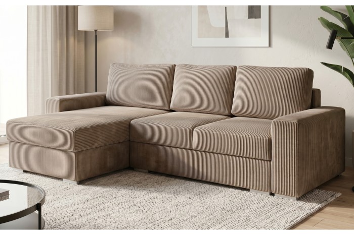 Wohnzimmer-Einrichtung mit beigem Cord-Ecksofa, Ottomane links, moderner Stil.