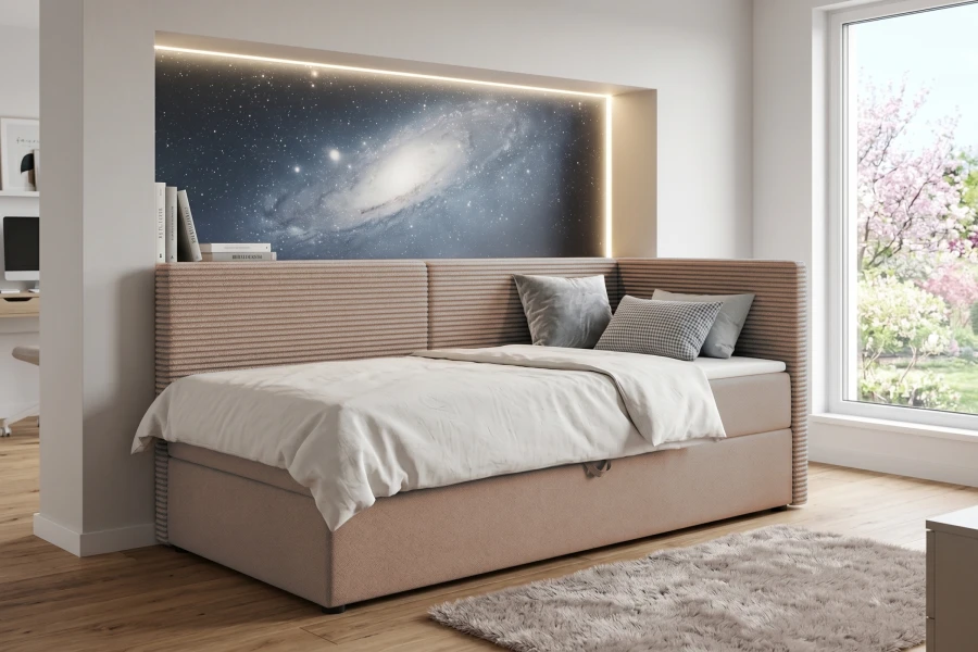 Beiges Boxspringbett mit geripptem Kopfteil vor einem Galaxie-Wandbild im modernen Jugendzimmer.
