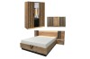 Übersicht des Möbel-Sets: Kleiderschrank mit Spiegel, Sideboard und Doppelbett in Eichenoptik.