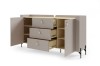Geöffnetes beige Sideboard mit viel Stauraum und Innendekor in Eiche.