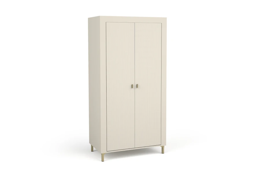 Zweitüriger Kleiderschrank in Beige mit Riffeloptik-Fronten und eleganten goldenen Standfüßen.
