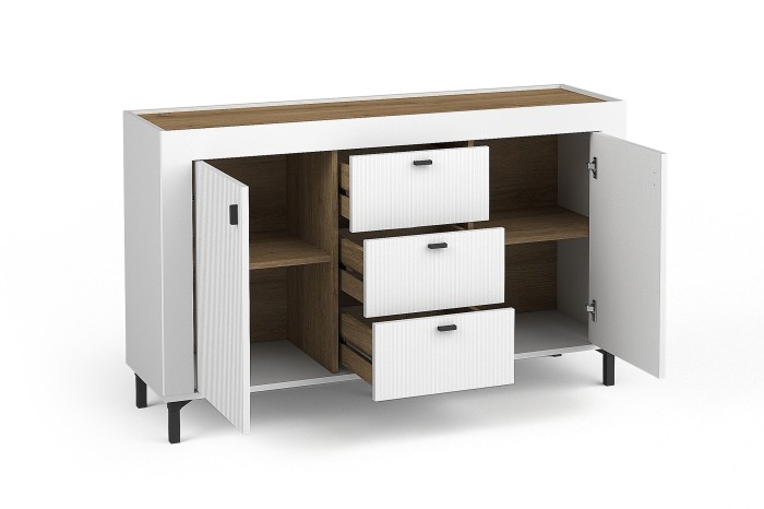 Geöffnetes weißes Sideboard zeigt großzügigen Stauraum und innere Holzoptik.