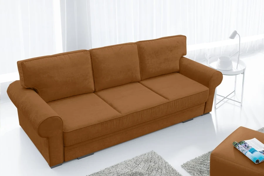 Elegantes 3-Sitzer Sofa in Terracotta Braun für ein modernes Wohnzimmer.