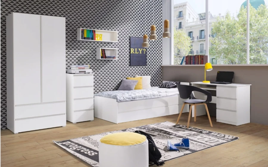 Modernes Jugendzimmer-Set in Weiß mit Bett, Kleiderschrank, Schreibtisch und Regal.